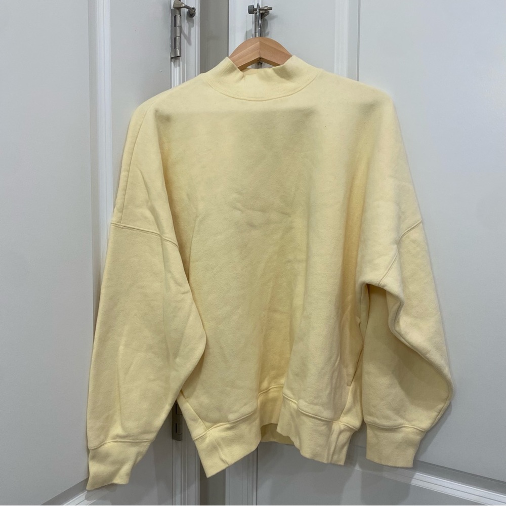 Aritzia TNA Pastel Yellow Oversized Mockneck Sweatshirt